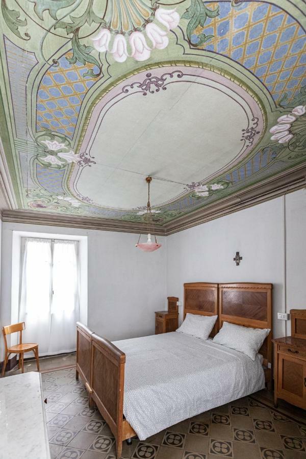 Ostello Di Germagno オメーニャ エクステリア 写真